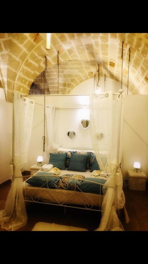 مبيت وإفطار مونوبولي N&M Dimora Carrieri Luxury المظهر الخارجي الصورة
