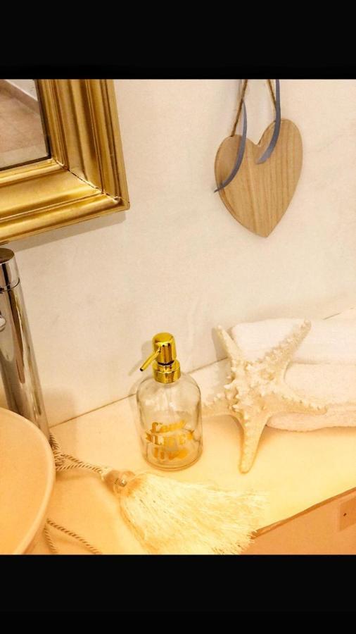 مبيت وإفطار مونوبولي N&M Dimora Carrieri Luxury المظهر الخارجي الصورة